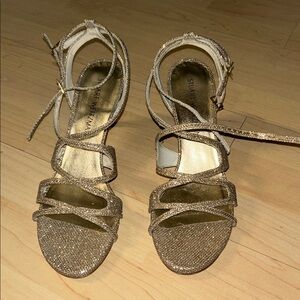 Stuart Weitzman Champagne Gold Glitter Criss Cross Strappy Sandal Heels